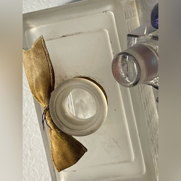 Christian Dior Miss Dior Eau de Toilette Glass Perfume 4oz Bottle Vintage Design - Picture 13 of 14